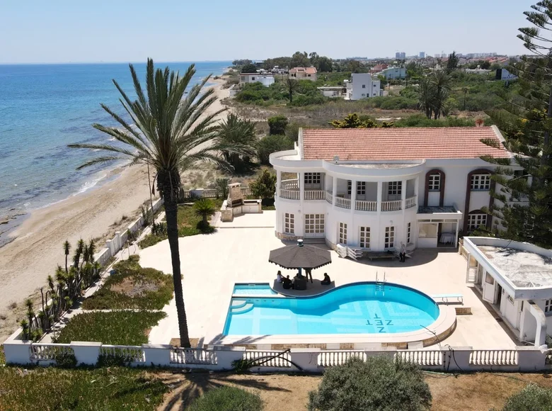 4 bedroom Mansion 300 m² Vasili, Northern Cyprus