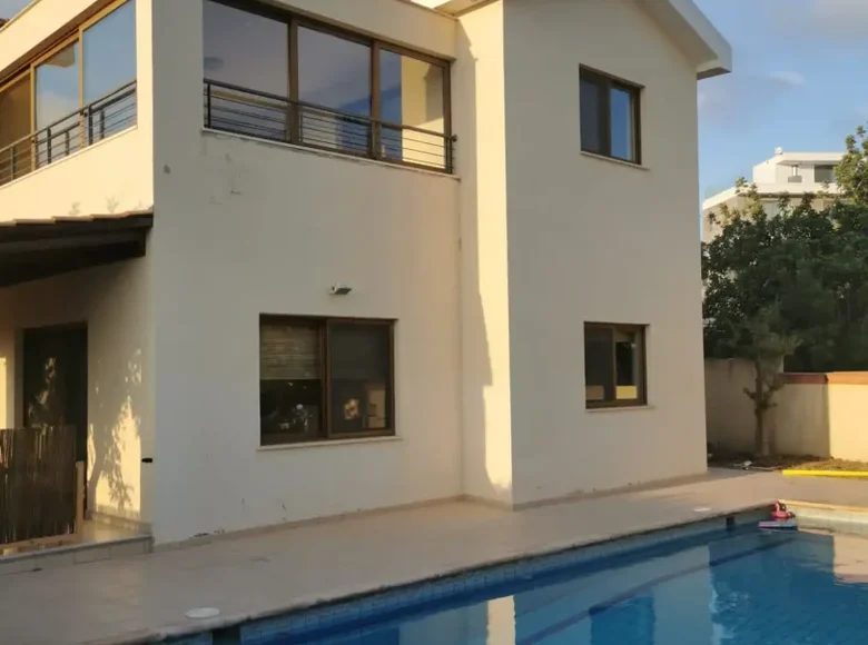 4 bedroom Villa  in Konia, Cyprus