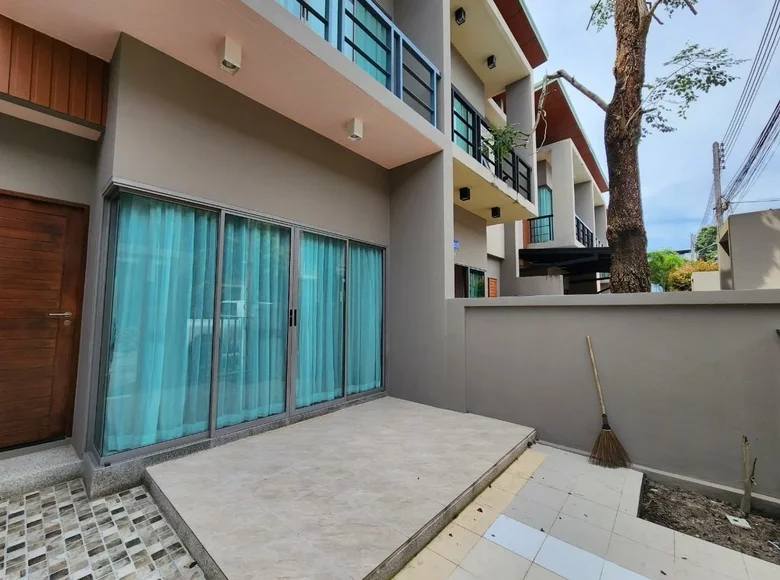 2 bedroom house 115 m² Chalong, Thailand