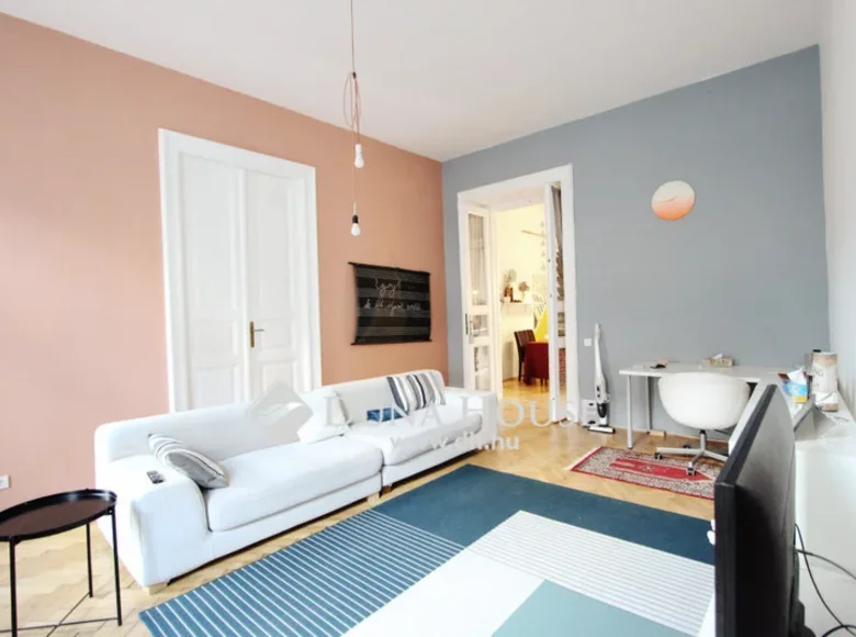 Apartamento 69 m² Budapest, Hungría