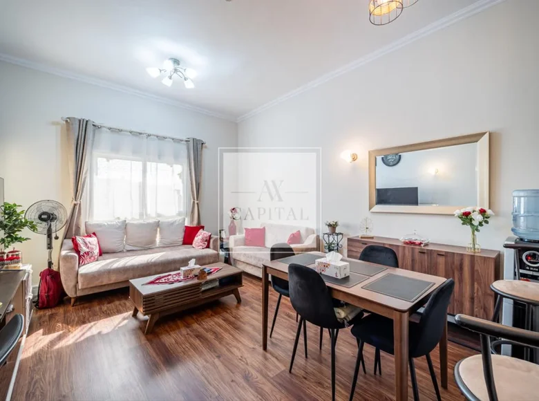 Apartamento 1 habitación 688 m² Dubái, Emiratos Árabes Unidos