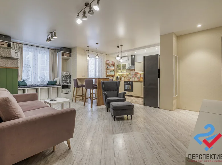 Квартира 2 комнаты 65 м² Минск, Беларусь