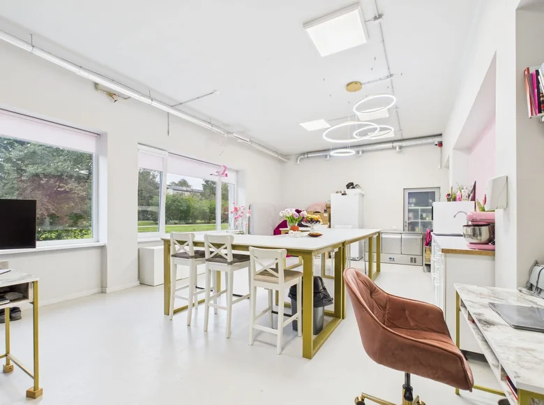 Магазин 299 м² Сигулда, Латвия