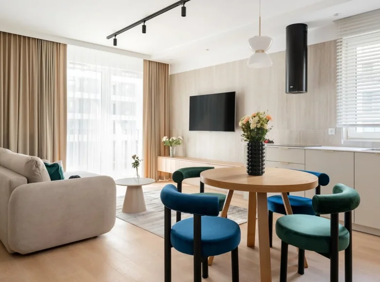 Mieszkanie 3 pokoi 64 m² w Warszawa, Polska