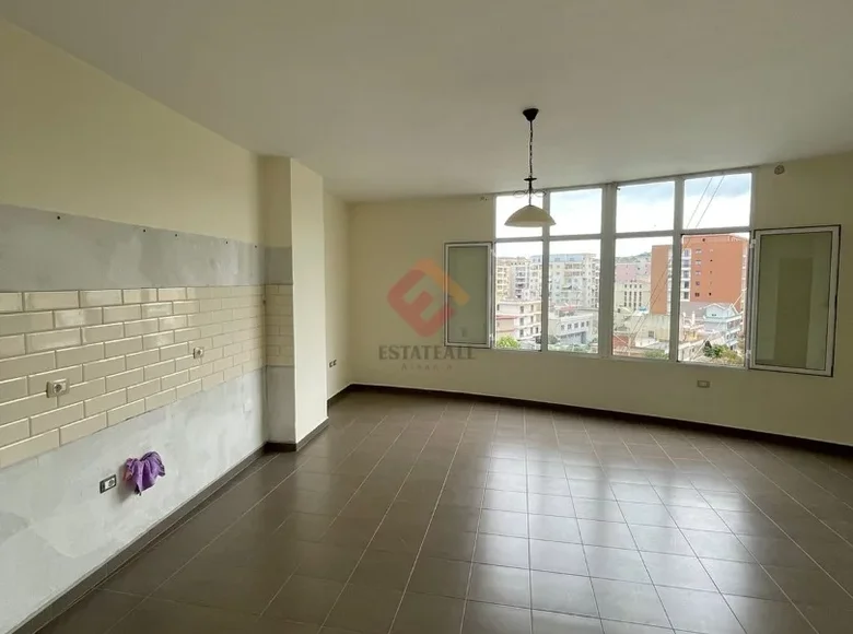 Apartment 76 m² Bashkia Vlore, Albania