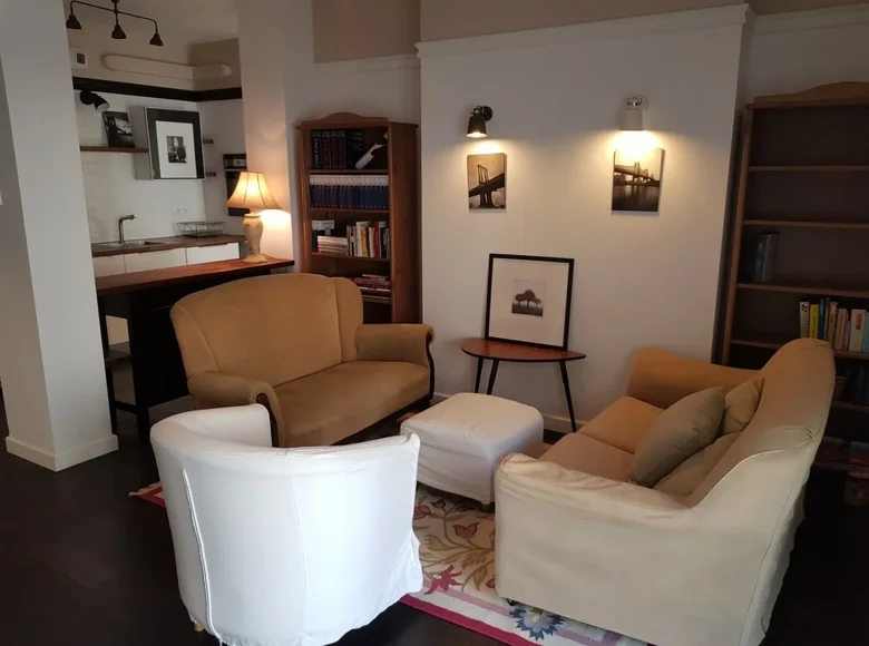 2 room apartment 47 m² in Warsaw, Poland