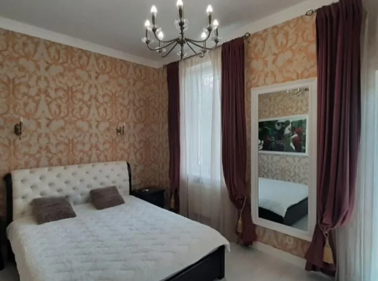 5 room house 300 m² in Odesa, Ukraine