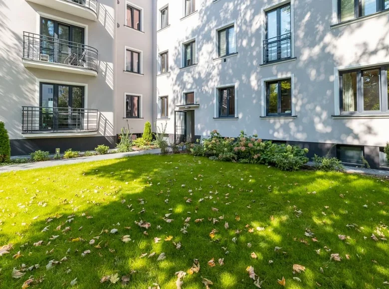 2 room apartment 73 m² Warsaw, Poland