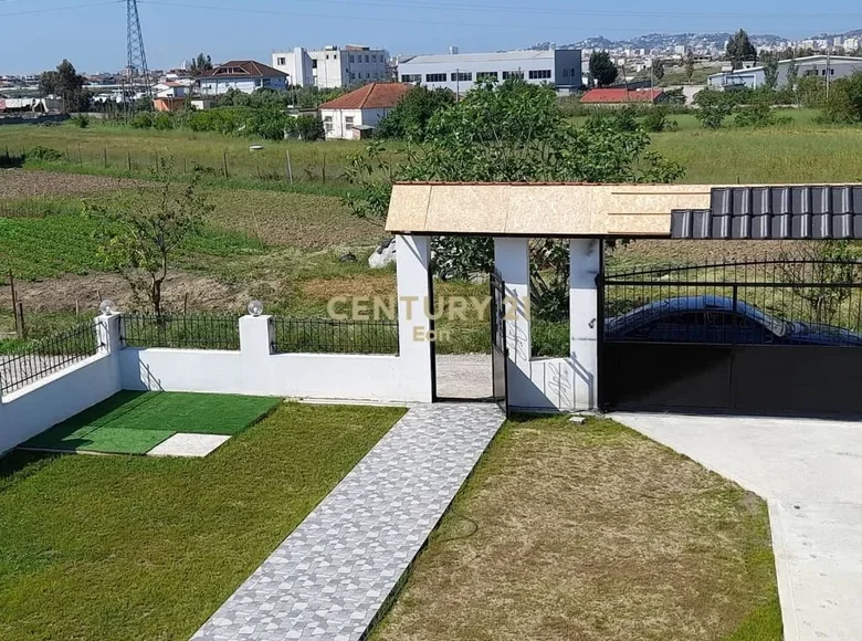 Сдается вилла в пригороде Дурреса - 800 евро!  Eon114332