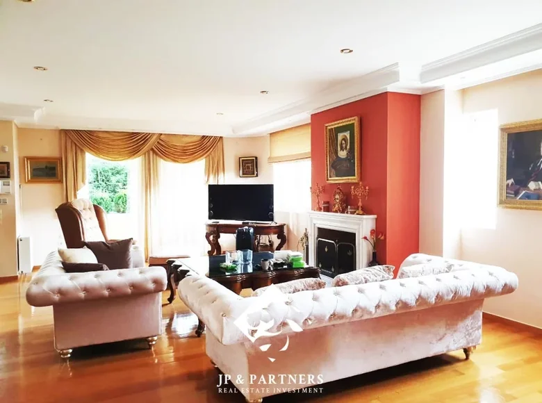 4 bedroom house 335 m² Municipality of Vari - Voula - Vouliagmeni, Greece