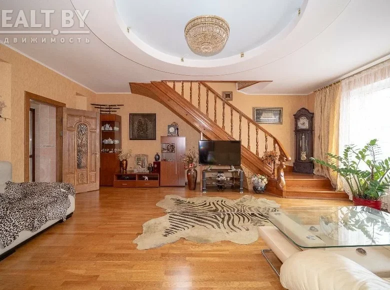 Cottage 253 m² Sienica, Belarus