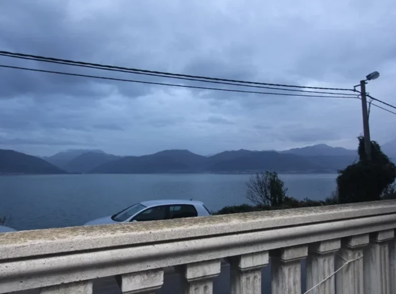 Casa 5 habitaciones 205 m² Krasici, Montenegro