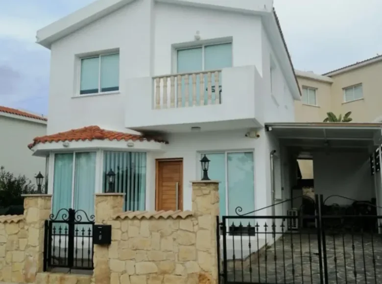 3 bedroom house  Tala, Cyprus