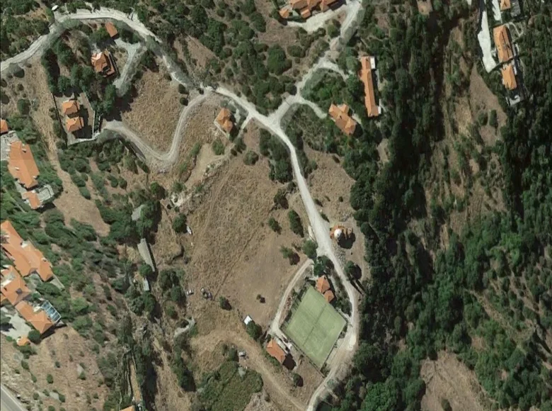 Land 1 room  Distomo-Arachova-Antikyra Municipality, Greece