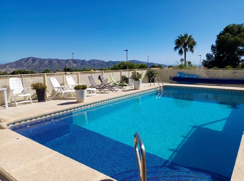 3 bedroom villa 200 m² La Nucia, Spain