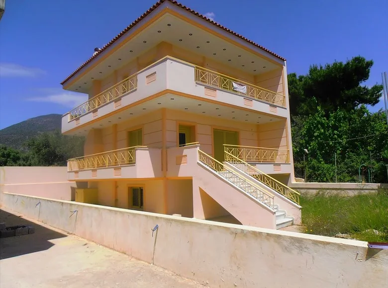 3 bedroom townthouse 182 m² Municipality of Megara, Greece