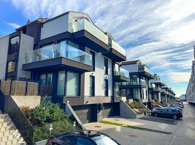 5 room apartment 93 m² Krakow, Poland