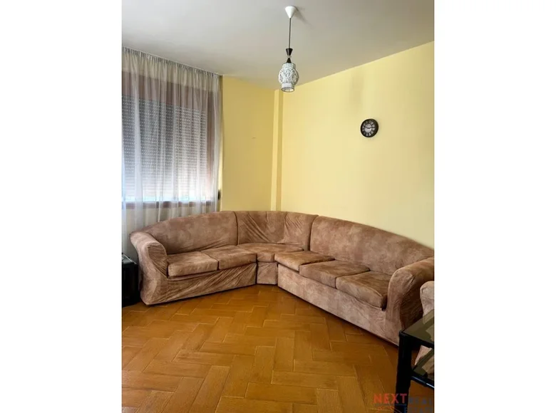 Квартира 2 комнаты  во Влёра, Албания