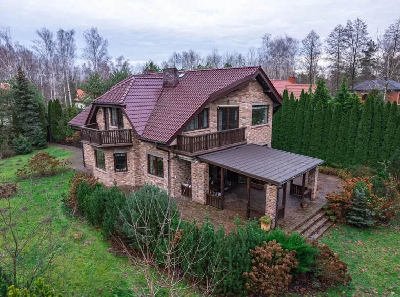 4 bedroom house 248 m² Dziekanow Polski, Poland