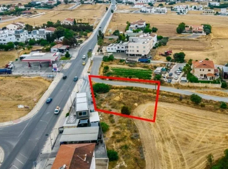 Atterrir  Yeri, Chypre