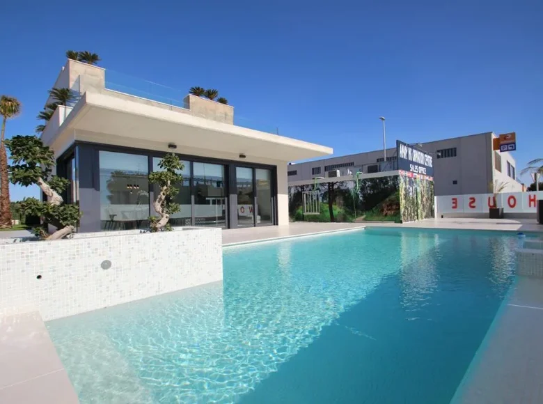 Willa 3 pokoi 144 m² San Miguel de Salinas, Hiszpania