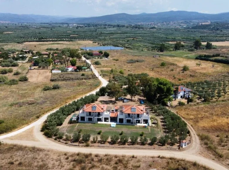 3 bedroom townthouse 124 m² Polygyros Municipality, Greece