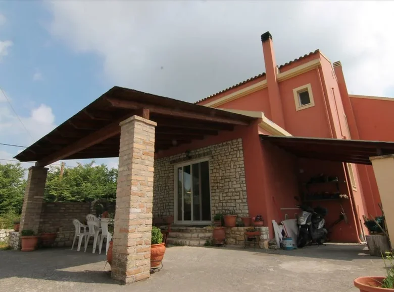 Villa 4 chambres 204 m² Sainte-Hélène, Grèce