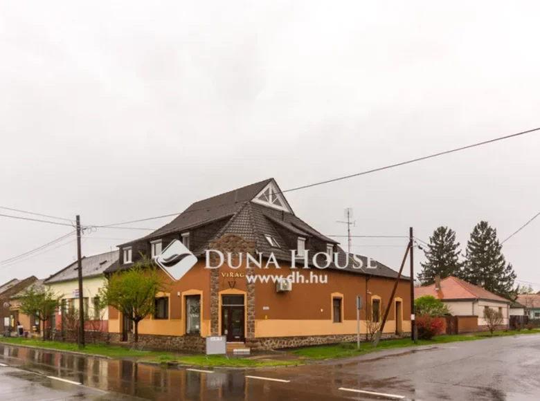 Dom 260 m² Szentlorinc, Węgry