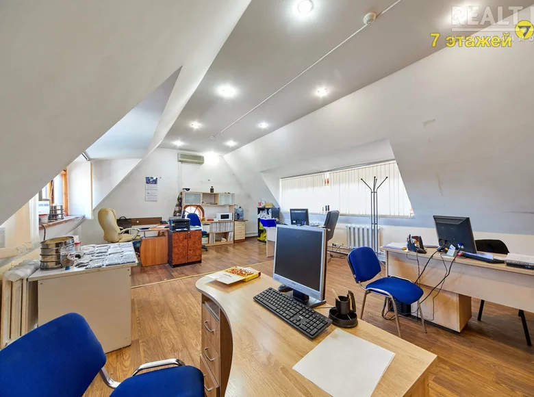 Office 13 rooms 389 m² in Minsk, Belarus
