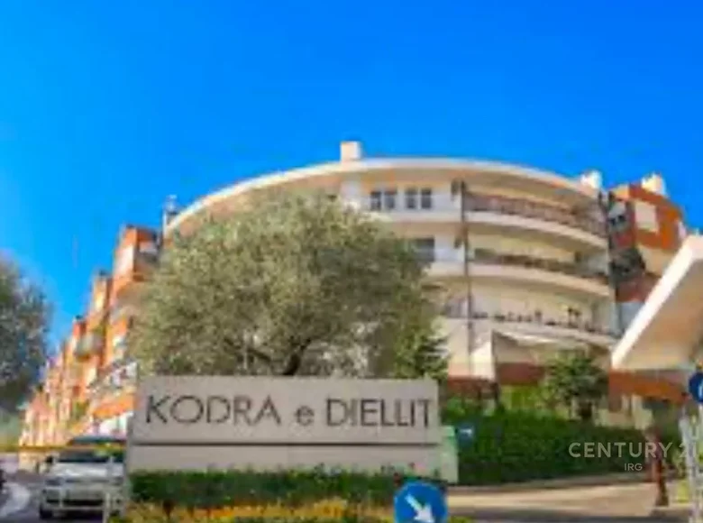 Commercial property 62 m² in Tirana Municipality, Albania