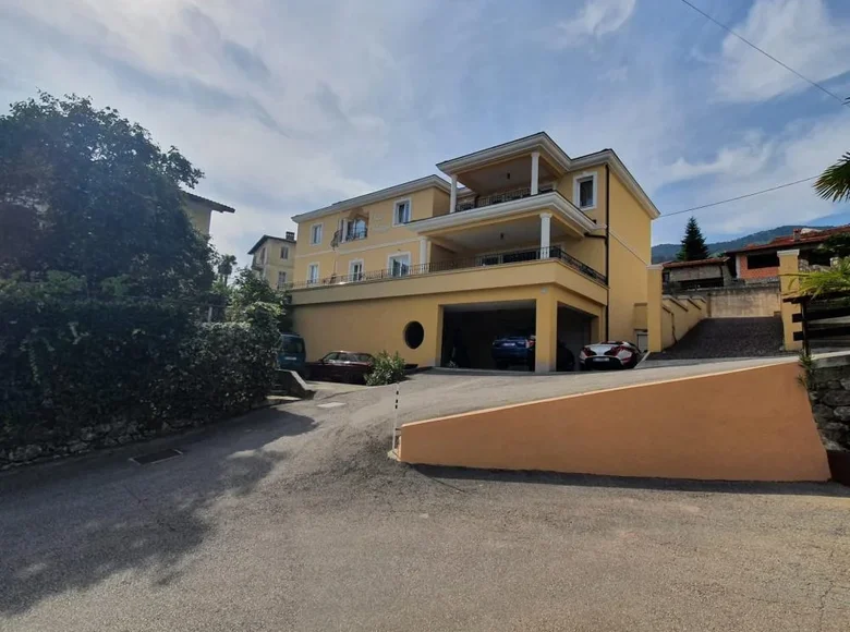 Villa 12 bedrooms 600 m² Grad Opatija, Croatia