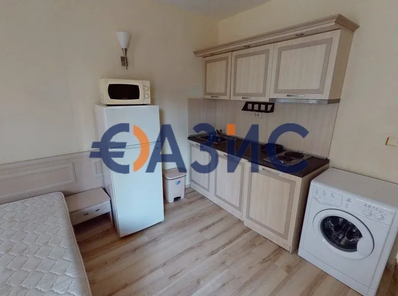 Квартира 2 комнаты 59 м² Несебр, Болгария