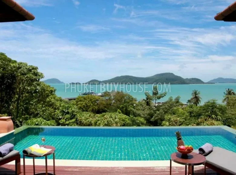 Villa mit 2 Schlafzimmern 320 m² Wichit, Thailand