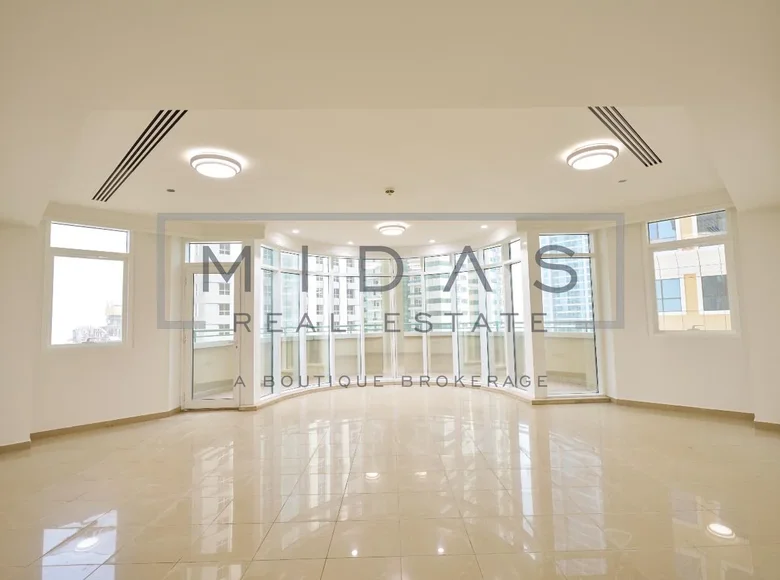 Mieszkanie 3 pokoi 2 171 m² Dubaj, Emiraty Arabskie