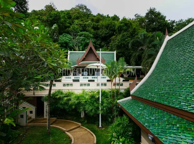 Вилла 4 спальни 470 м² Ви Чит, Таиланд