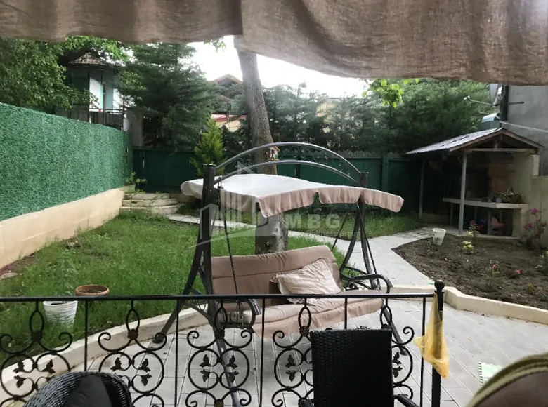 6-Zimmer-Villa 300 m² Tiflis, Georgien