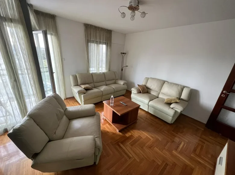 Mieszkanie 1 pokój 80 m² w Podgorica, Czarnogóra