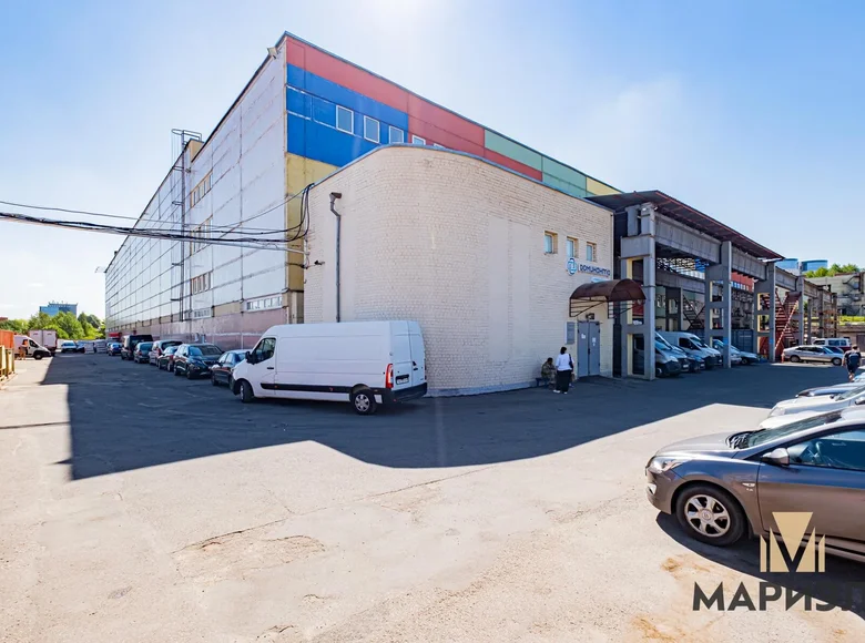 Склад 3 комнаты 113 м² в Минске, Беларусь