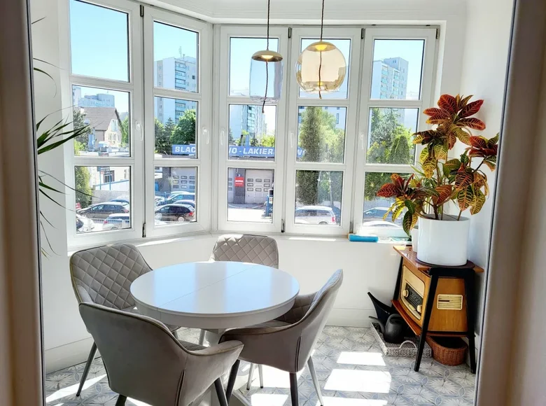 Wohnung 4 zimmer 92 m² Warschau, Polen