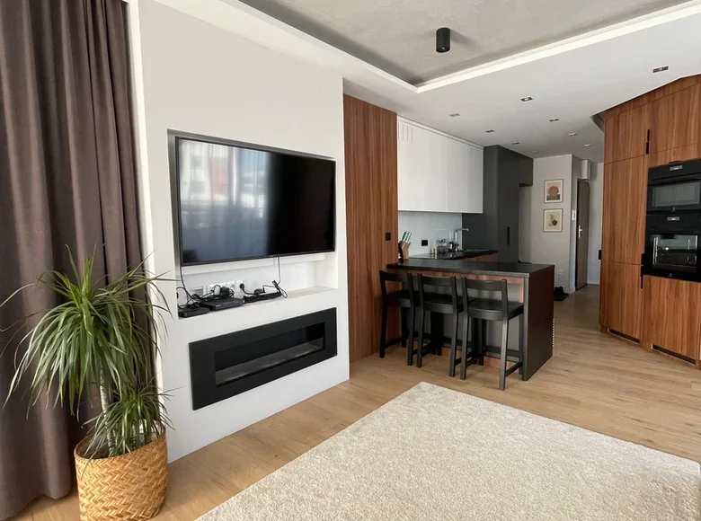 Apartamento 3 habitaciones 61 m² en Varsovia, Polonia