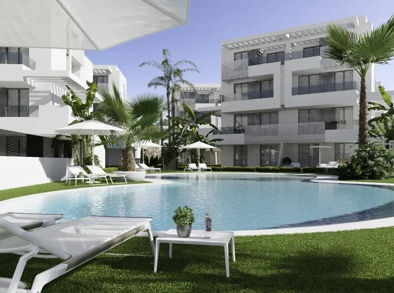 Mieszkanie 3 pokoi 103 m², World