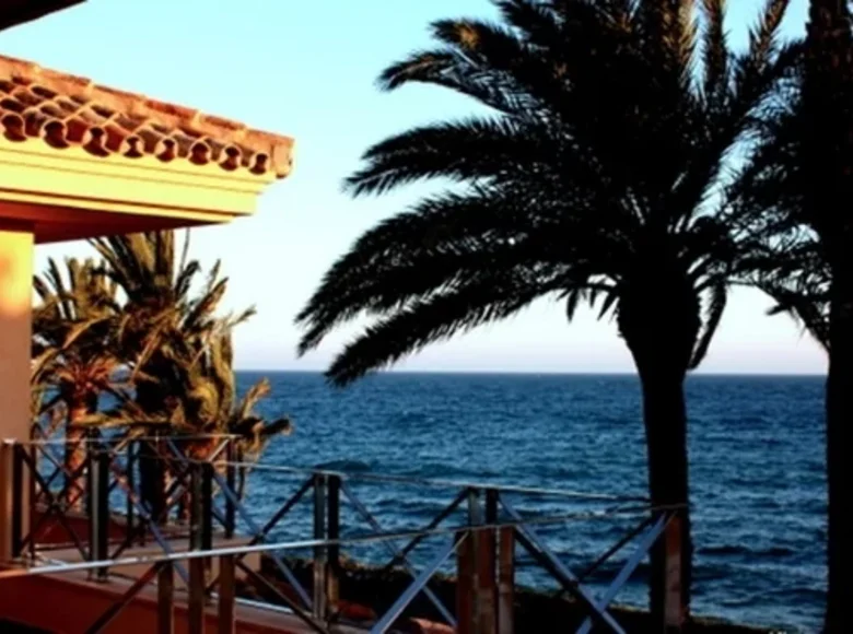 Willa 7 pokojów 976 m² Alicante, Hiszpania