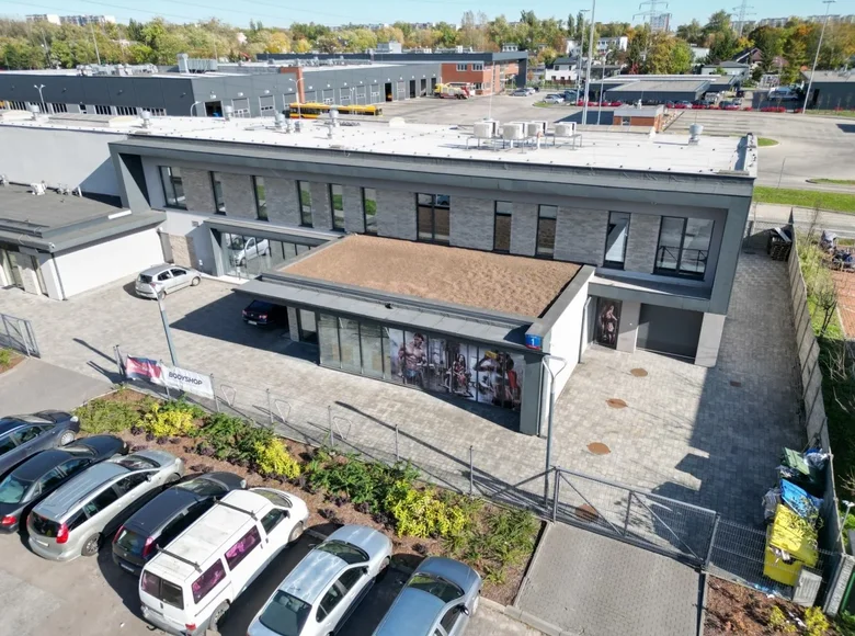 Shop 750 m² in Lodz, Poland