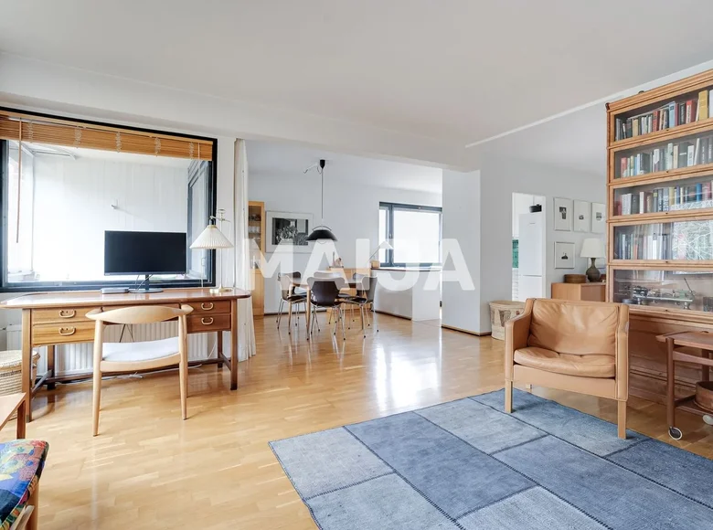 3 bedroom apartment 96 m² Helsinki sub-region, Finland