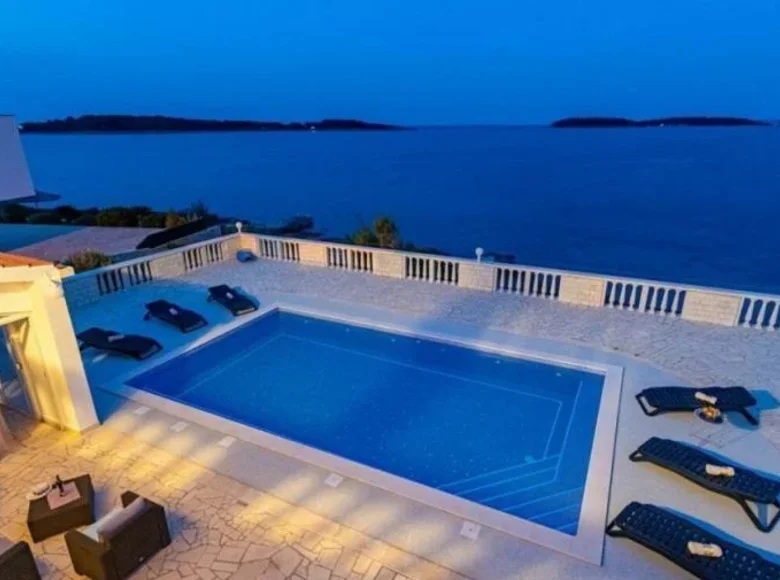 Villa 4 chambres 450 m² Grad Korcula, Croatie