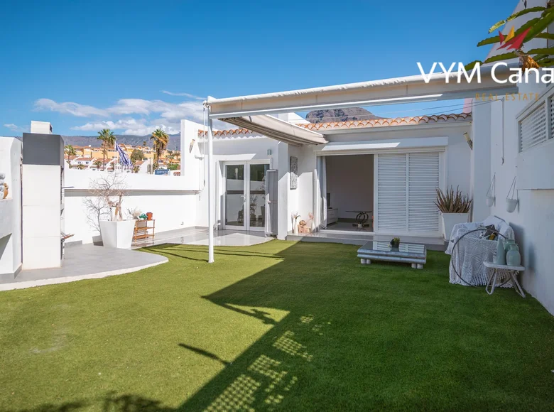 2 bedroom Villa 70 m² Adeje, Spain