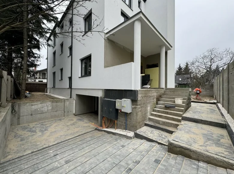 Casa 10 habitaciones 800 m² Varsovia, Polonia