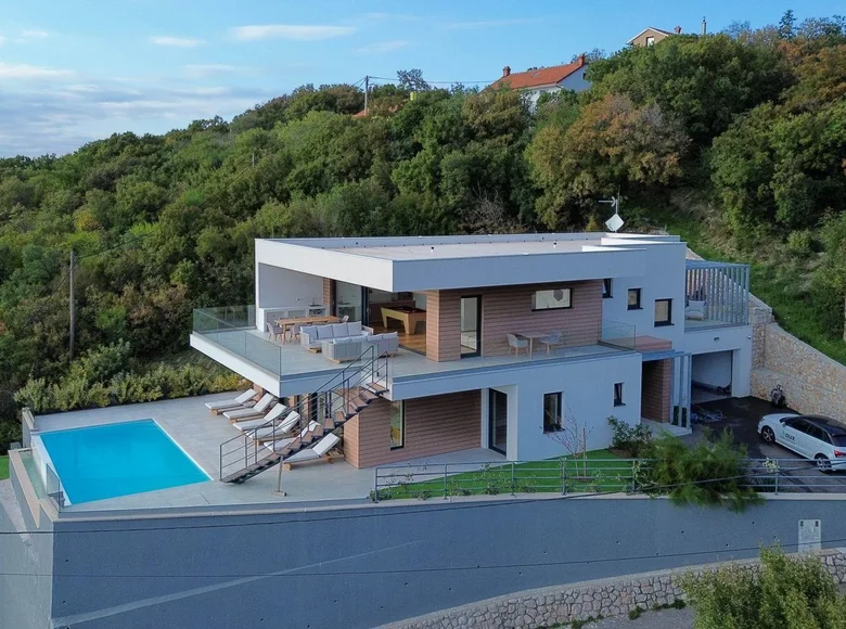 4 bedroom Villa 400 m² Grad Rijeka, Croatia