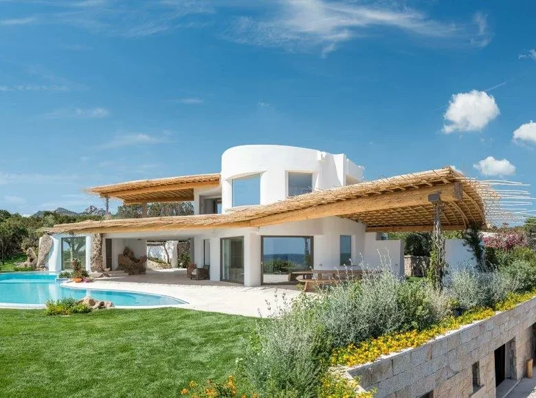 Villa 202 m² Sardinia, Italy