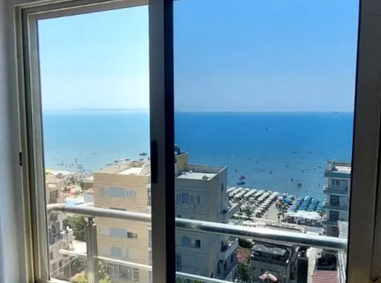 Mieszkanie 2 pokoi 75 m² Bashkia Durres, Albania